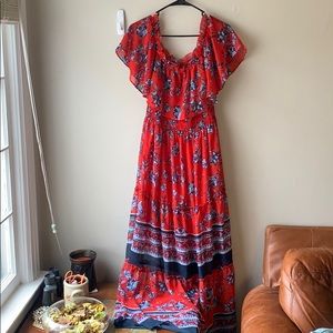 Super comfy summer dress! ❤️💙